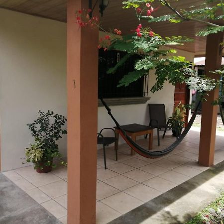 Cahuita Lodge エクステリア 写真