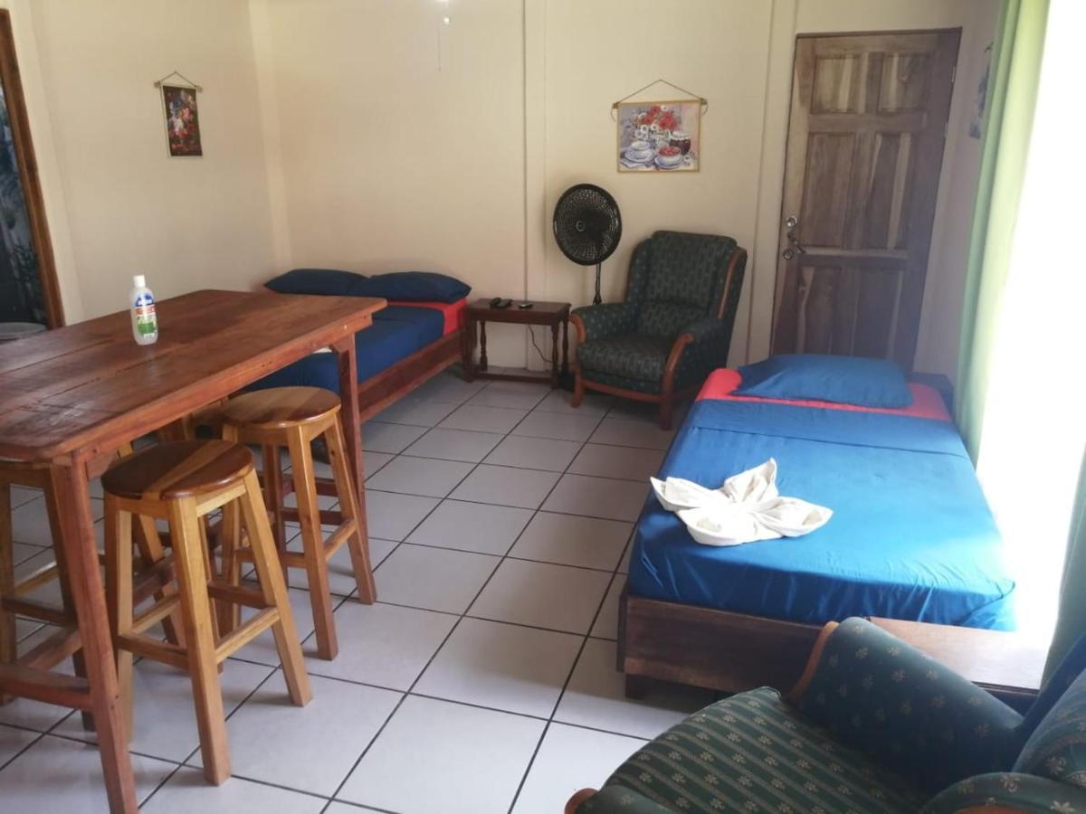 Cahuita Lodge エクステリア 写真