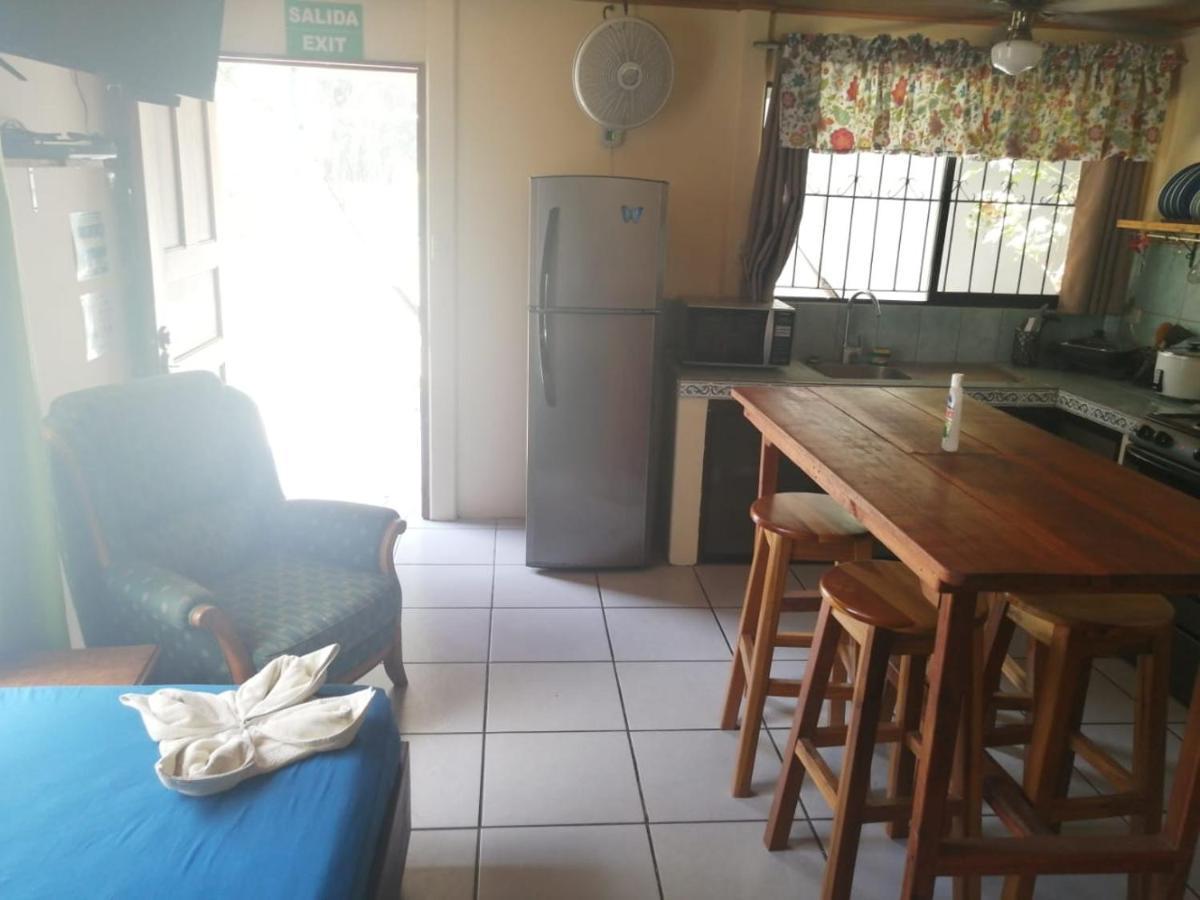 Cahuita Lodge エクステリア 写真