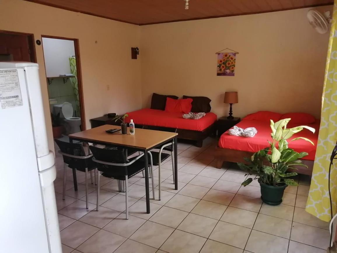 Cahuita Lodge エクステリア 写真