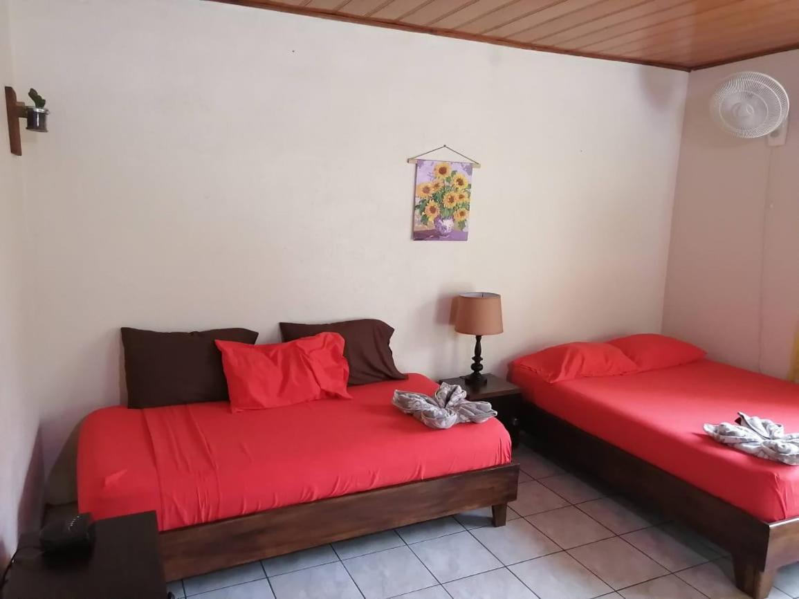 Cahuita Lodge エクステリア 写真