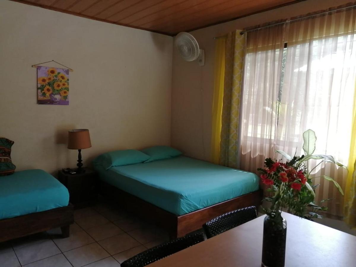Cahuita Lodge エクステリア 写真