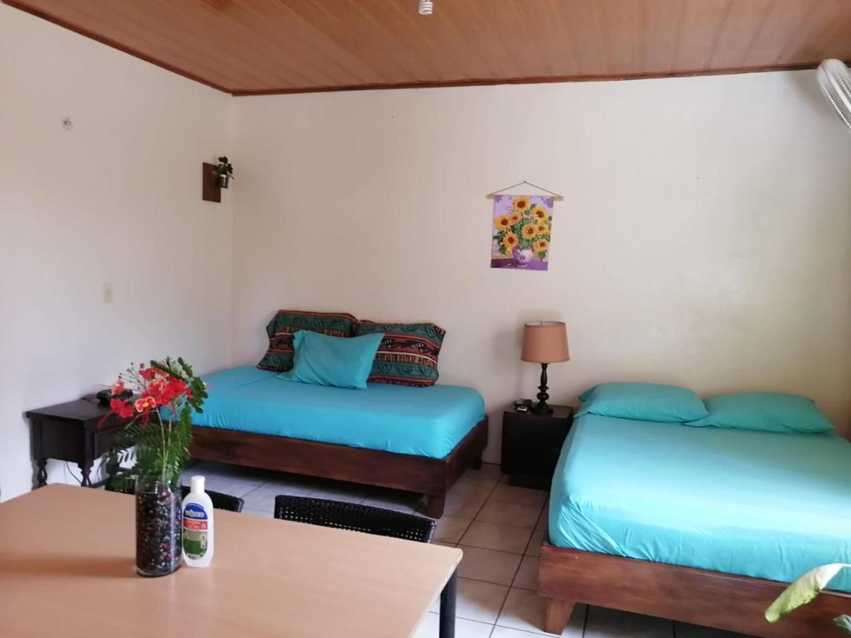 Cahuita Lodge エクステリア 写真