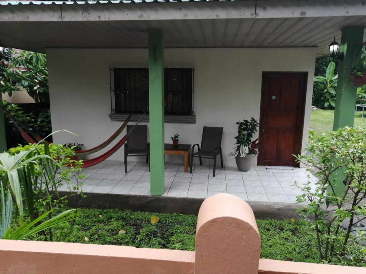Cahuita Lodge エクステリア 写真