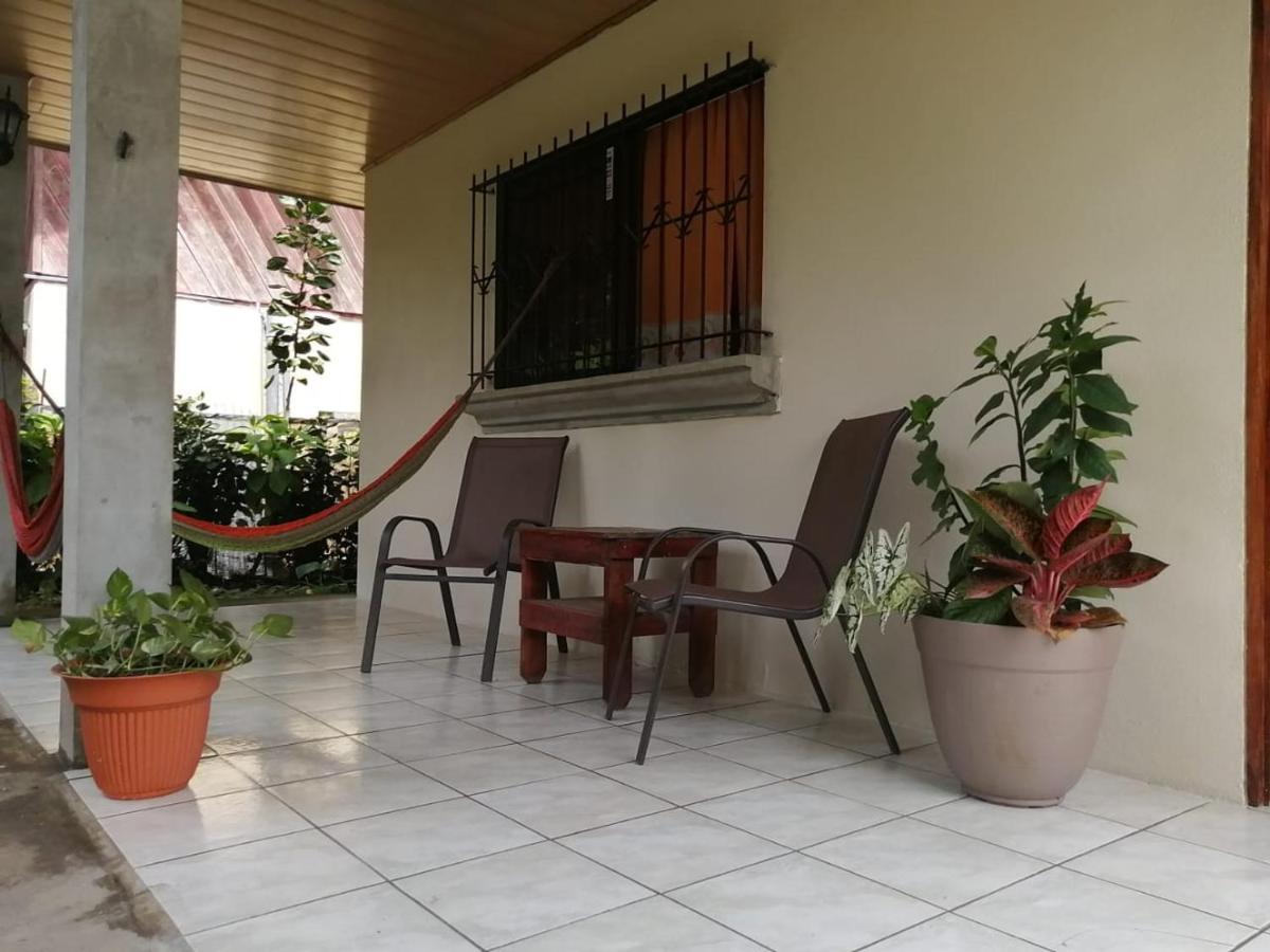 Cahuita Lodge エクステリア 写真