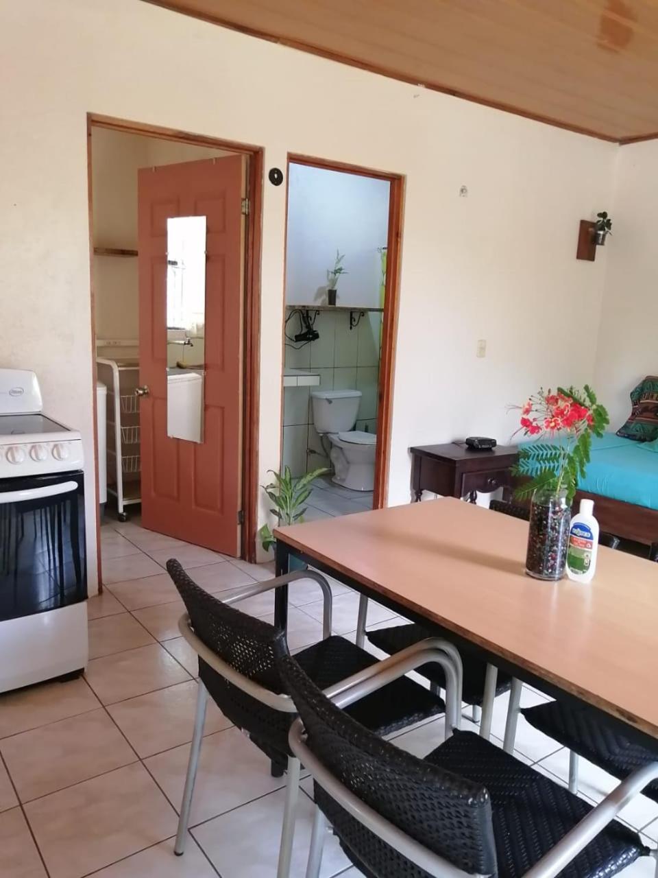 Cahuita Lodge エクステリア 写真