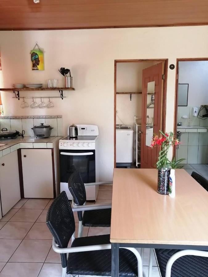 Cahuita Lodge エクステリア 写真