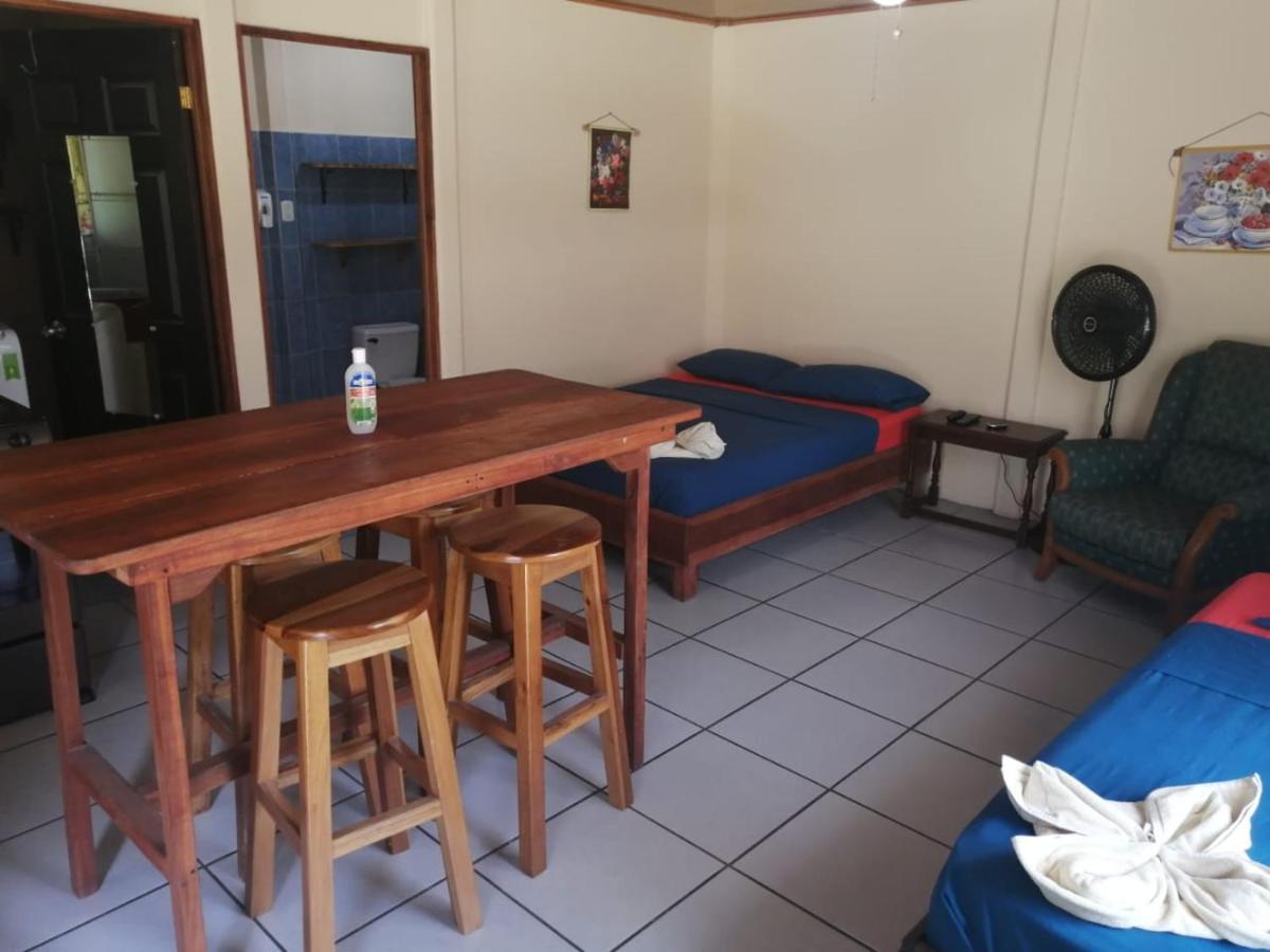 Cahuita Lodge エクステリア 写真
