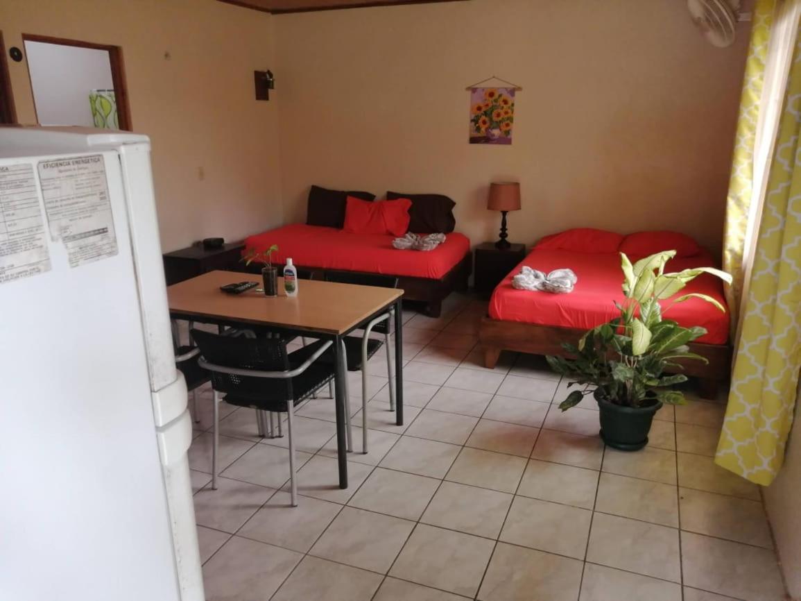 Cahuita Lodge エクステリア 写真
